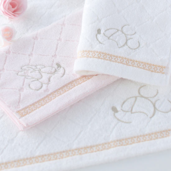 ディズニープレミアムコレクション プレシャスハート タオルセット 内祝い 結婚引き出物のギフトナビ